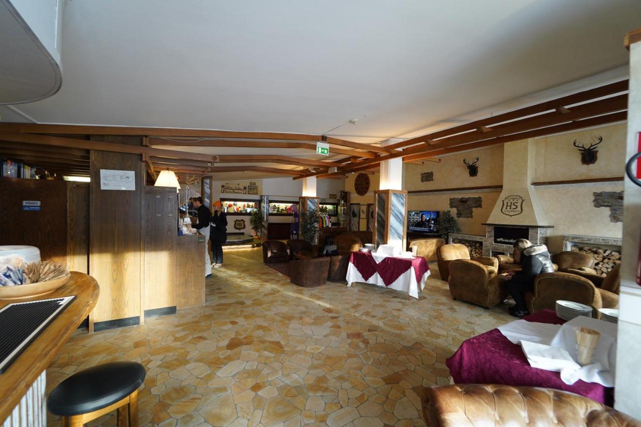 Hotel Lo Stambecco Breuil-Cervinia Kültér fotó