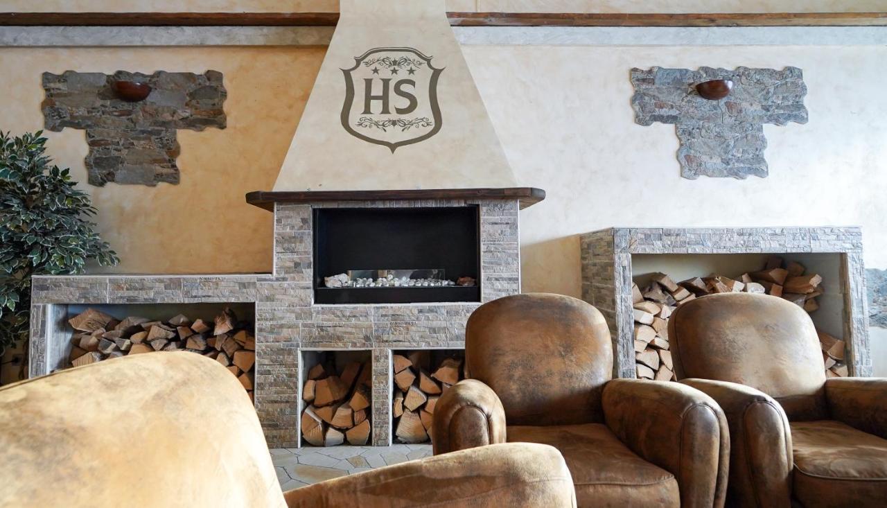 Hotel Lo Stambecco Breuil-Cervinia Kültér fotó