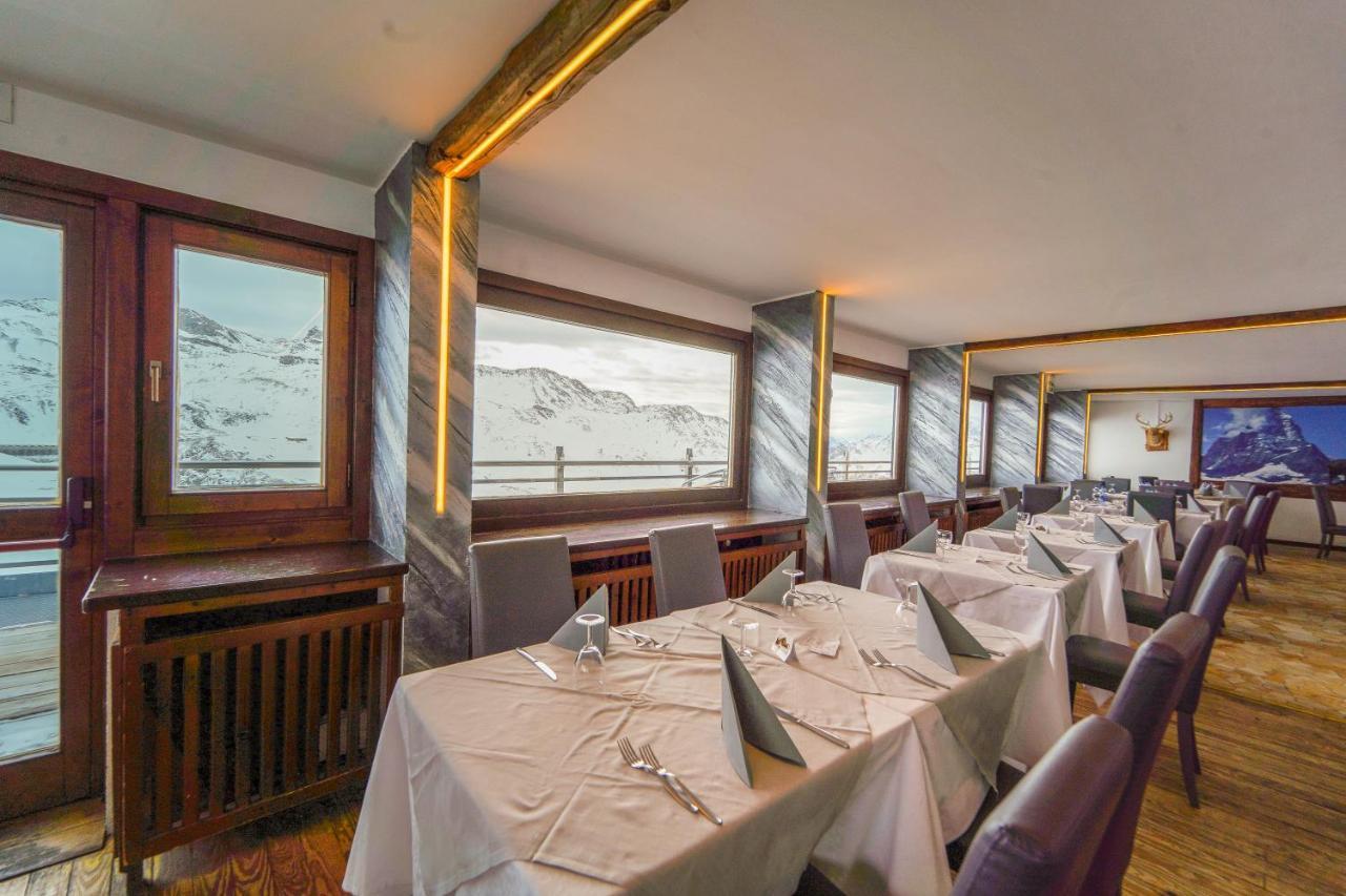 Hotel Lo Stambecco Breuil-Cervinia Kültér fotó