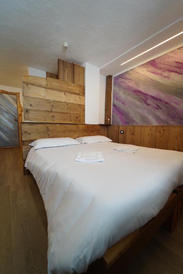 Hotel Lo Stambecco Breuil-Cervinia Kültér fotó