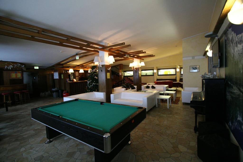 Hotel Lo Stambecco Breuil-Cervinia Kültér fotó