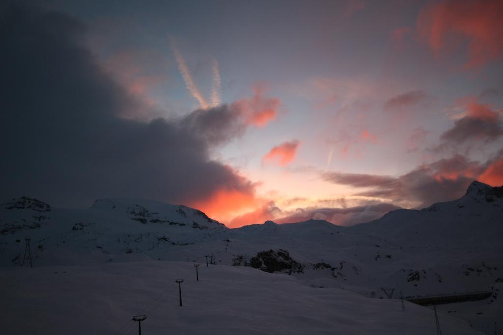 Hotel Lo Stambecco Breuil-Cervinia Kültér fotó