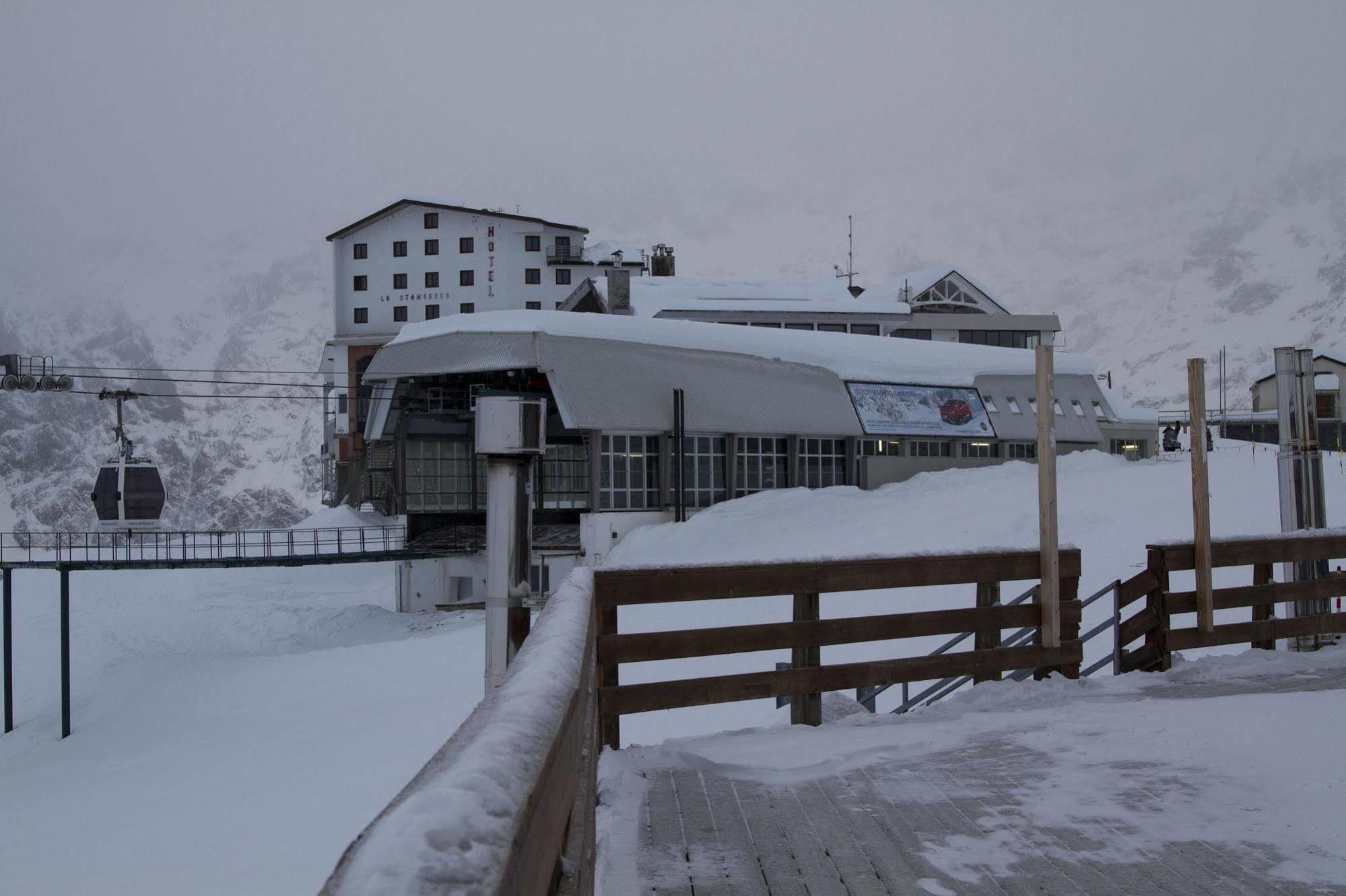 Hotel Lo Stambecco Breuil-Cervinia Kültér fotó
