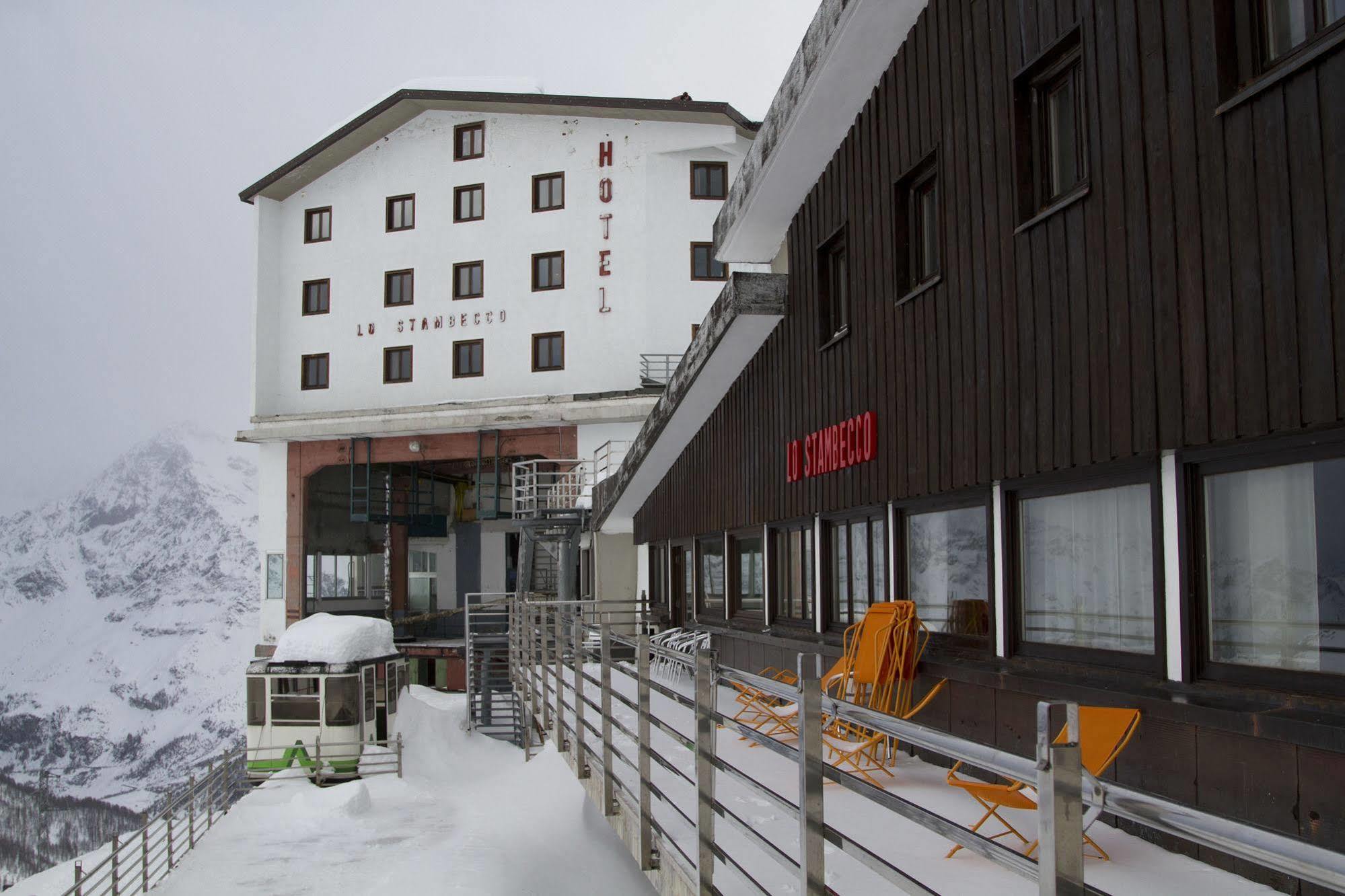 Hotel Lo Stambecco Breuil-Cervinia Kültér fotó